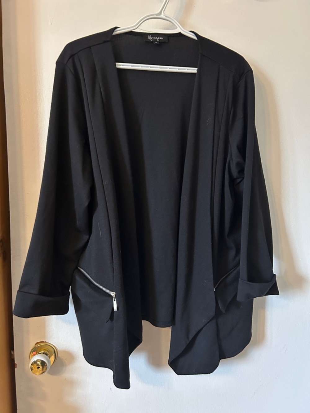 3/$20 Lily Morgan Black Top - 1X